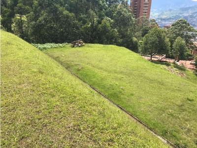 Terreno / Solar de 2350 m2 en venta - Medellín, Colombia