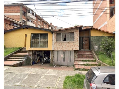 Terreno / Solar de 4947 m2 - Medellín, Colombia