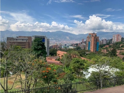 Vivienda de lujo de 430 m2 en venta Medellín, Departamento de Antioquia