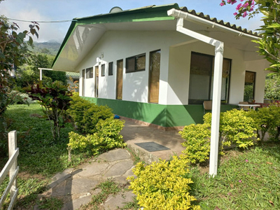 Venta De Hermoso Casa Lote En Villeta- Cundinamarca