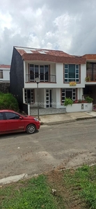 Casa en Venta, PALMAR DE MANILA
