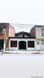 Casa en barrio Belisario Caicedo
