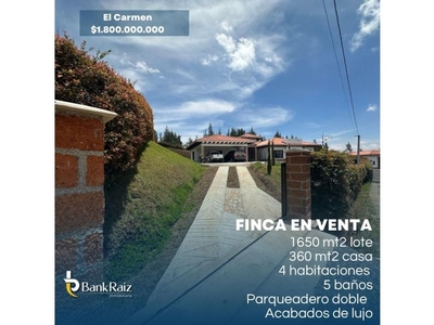 Cortijo de alto standing de 1650 m2 en venta Carmen de Viboral, Departamento de Antioquia
