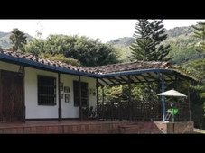 Casa de campo de alto standing de 3 dormitorios en venta Copacabana, Departamento de Antioquia