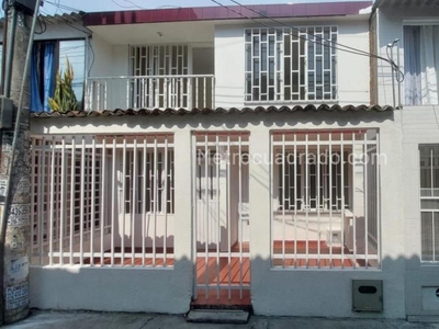 Casa en Arriendo, Villa Del Prado