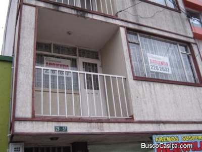 Apartamento a 1 cuadra de la NQS en Bogotá