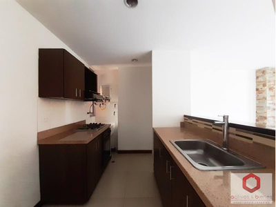 Apartamento En Arriendo En Medellín - Laureles