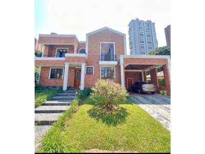 Vivienda exclusiva de 714 m2 en venta Sabaneta, La Estrella, Departamento de Antioquia