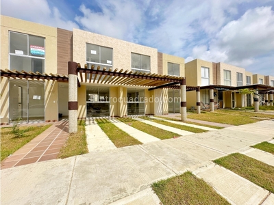 Casa en Venta, Zona Norte Via Anillo Vial (Cartagena Barranquilla)