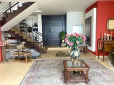 Vivienda de alto standing de 450 m2 en venta Santafe de Bogotá, Colombia