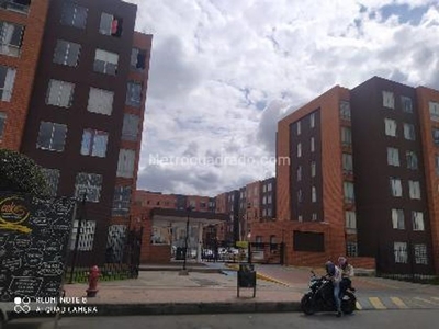 Apartamento en venta Carrera 87b, El Tintal Iii, Kennedy, Bogotá, D.c., Col