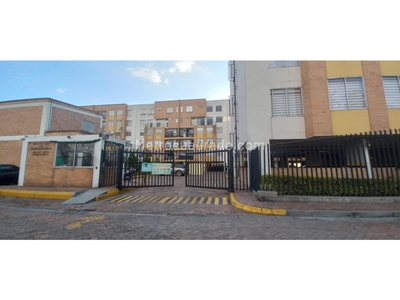 Apartamento en Venta, Conjunto Balcones De Serrezuela