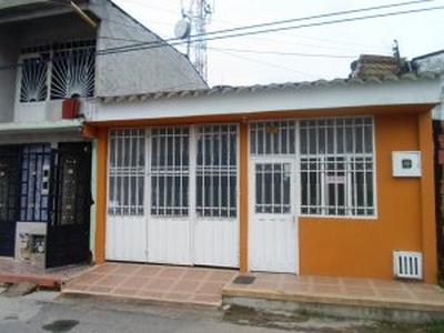 Vendo casa economica cerca al sector de covisan - Villavicencio
