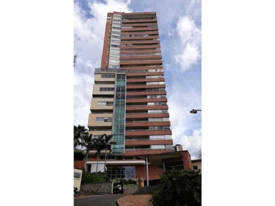Piso de alto standing de 408 m2 en venta en Medellín, Departamento de Antioquia