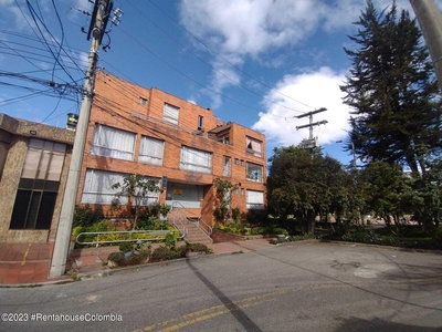 Apartamento (1 Nivel) en Arriendo en La Castellana, Barrios Unidos, Bogota D.C.
