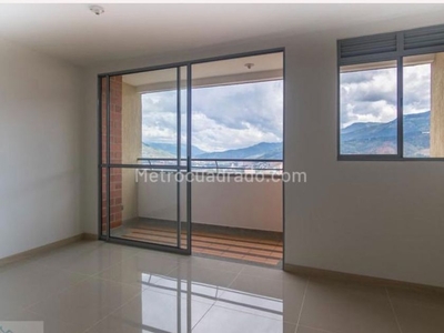 Apartamento en venta Camino Del Viento, Cra. 59 #27b-510, Bello, Antioquia, Colombia