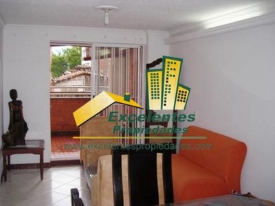 Se Vende Excelente Apartamento en Castellana (3LC957)