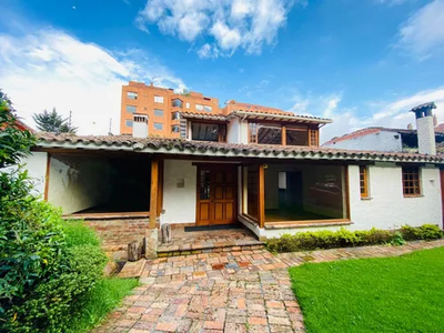 Casa En Arriendo En Bogotá Sotileza. Cod 1004366