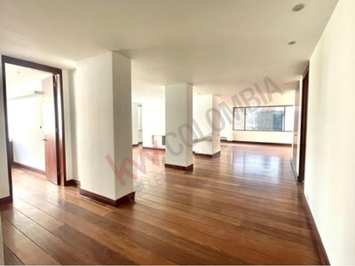 Arriendo amplio apartamento en Prado Veraniego- Bogotá