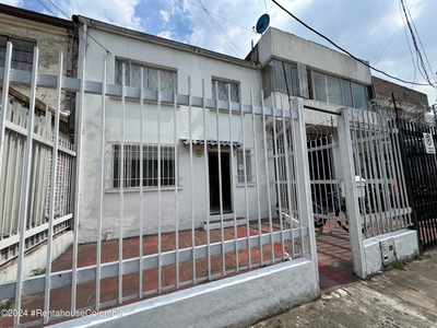 Casa en Arriendo en Ferro Caja Fontibon, Fontibon, Bogota D.C.