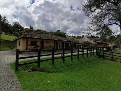 Cortijo de alto standing en venta La Ceja, Departamento de Antioquia