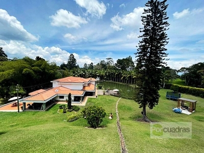 Villa / Chalet de lujo de 788 m2 en venta en Rionegro, Colombia