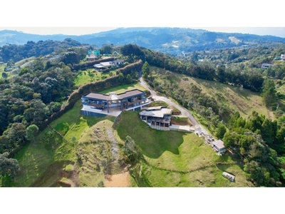 Vivienda de alto standing de 10000 m2 en venta Rionegro, Colombia