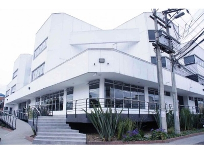 Exclusiva oficina de 3770 mq en alquiler - Santafe de Bogotá, Colombia