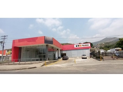 Local comercial en arriendo en Cali