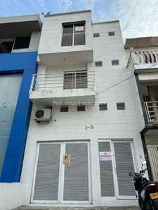 Edificio de Apartamentos en Venta, PRADOS DEL NORTE