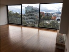 Piso de alto standing de 143 m2 en alquiler en Santafe de Bogotá, Bogotá D.C.