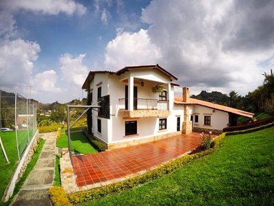 Cortijo de alto standing de 3000 m2 en venta Km.12, Dagua, Departamento del Valle del Cauca