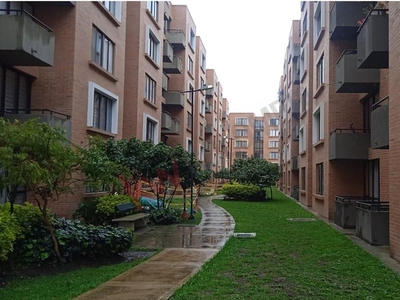 Disponible apartamento en ciudad verde, ubicación ideal para familias