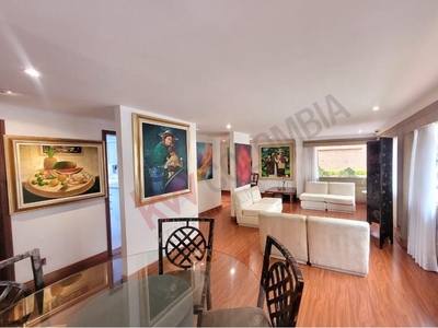 Muy buen clásico a la venta en Santa Paula, 170m2, 2 habitaciones con baño $790 Millones