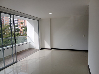 Apartamento En Arriendo Ubicado En Sabaneta Sector Cañaveralejo (22677).
