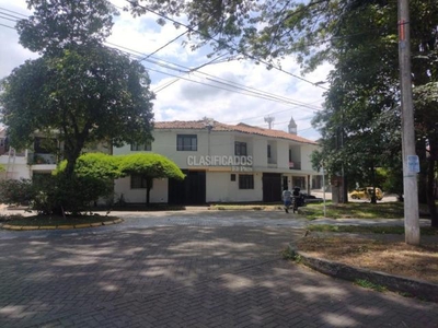 Alquiler Casas en Palmira - 6 habitacion(es)