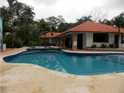 Exclusiva casa de campo en venta Villavicencio, Colombia