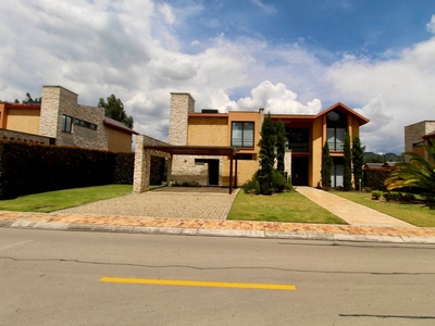 Vivienda de lujo de 369 m2 en venta Condominio Hato Grande Reservado, Sopó, Cundinamarca