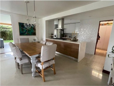 Vivienda exclusiva de 420 m2 en alquiler Cali, Departamento del Valle del Cauca