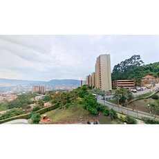 Apartamento En Venta En Rodeo Alto, Medellín 55m² 3 Hab 2 Baños 0 Parqueadero