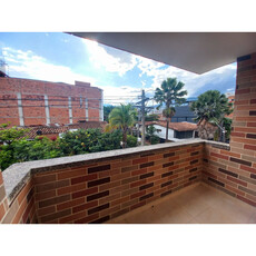 Apartamento En Venta Florida Nueva Laureles 2 Pisos , Medellin 134m² 3 Hab 2 Baños 2 Parqueadero 0 Cuarto Util
