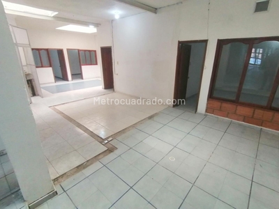 Bodega en Arriendo, BOSA CENTRAL – DEL TERMINAL SUR