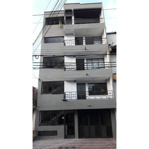 Apartamento En Venta En El Sector Cristo Rey En Medellin, Piso 03