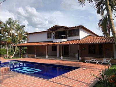 Casa de campo de alto standing de 5 dormitorios en venta Pereira, Departamento de Risaralda