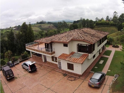 Cortijo de alto standing de 26600 m2 en venta Rionegro, Departamento de Antioquia