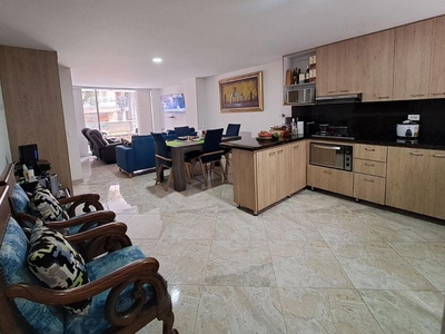 Apartamento en venta Cancha El Dorado, Cra. 44, Zona 7, Envigado, Antioquia, Colombia
