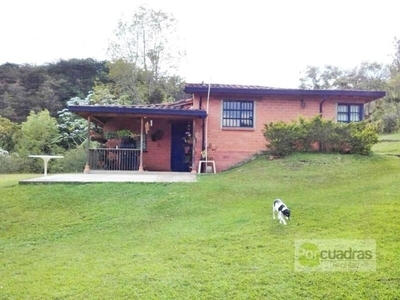 Exclusiva Villa en venta Retiro, Colombia