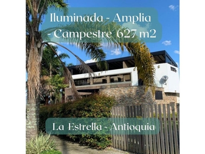 Vivienda de alto standing de 627 m2 en venta La Estrella, Departamento de Antioquia