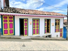 Casa en Venta en Centro, Belalcázar, Caldas