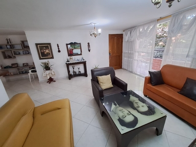 Apartamento en venta en La Magnolia, Envigado, Antioquia